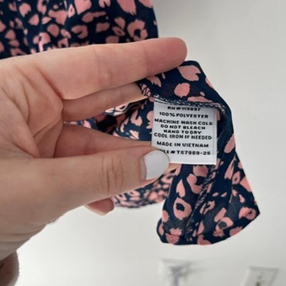 Collective Concepts Blue & Pink Animal Print Tank Size Large - Picture 6 of 7